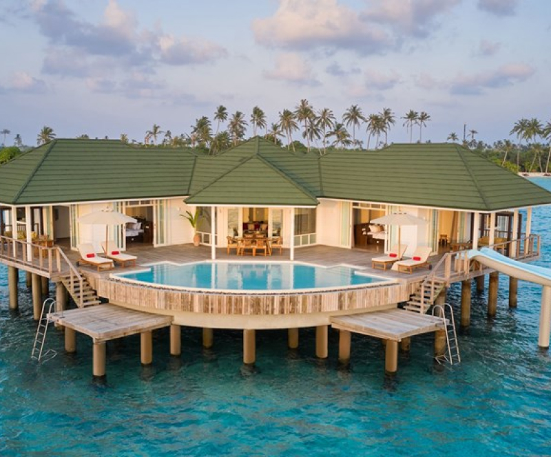 1N Sunset Pool Beach Villa | 2N Water Villa with Pool & Slide