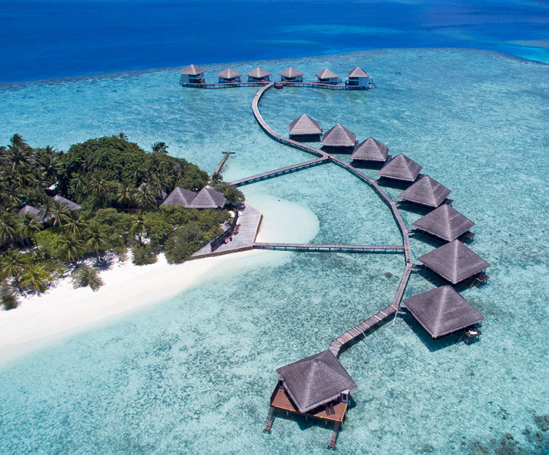 2N Classic Room | 1N Water Bungalow