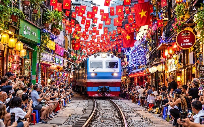 Hanoi Train Street