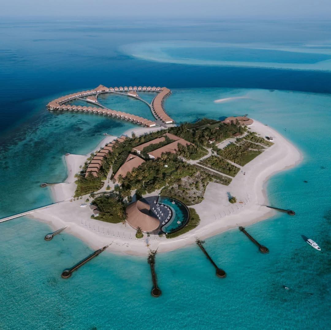 3-Night Cinnamon Velifushi Split-Stay Honeymoon
