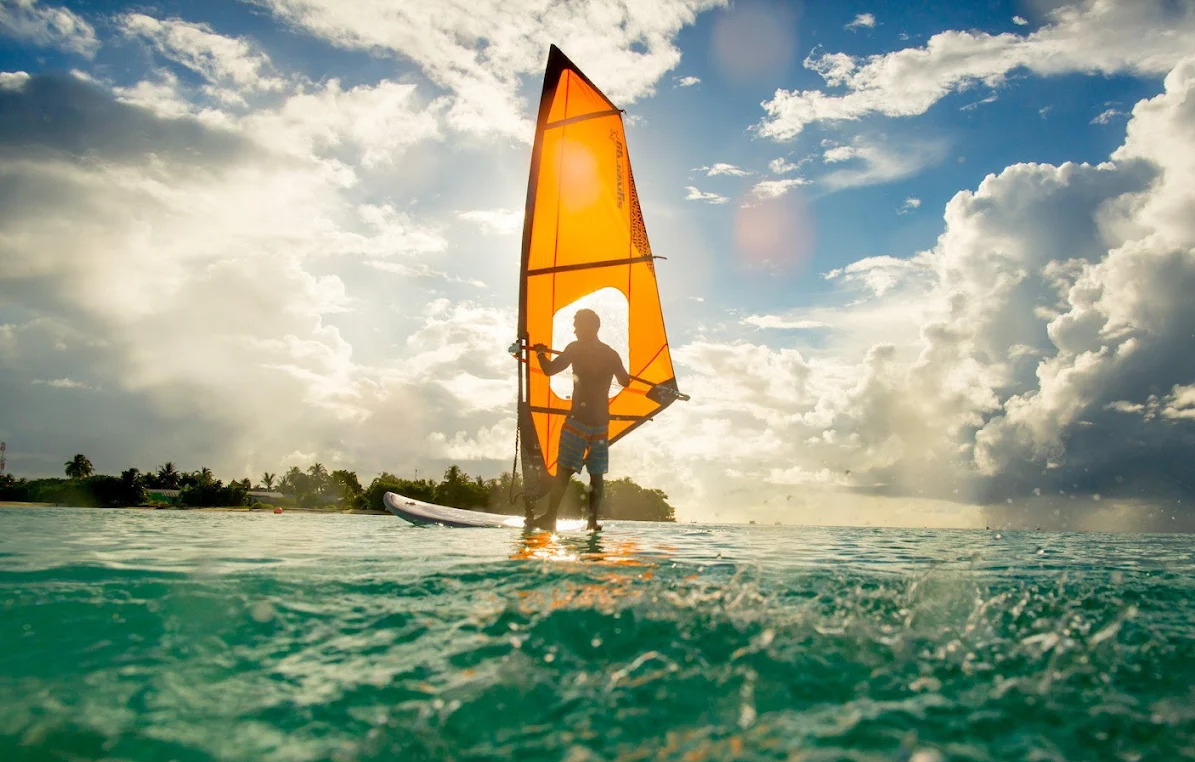 Holiday Inn Kandooma – 3 Nights Maldives Tour Package from Chennai
