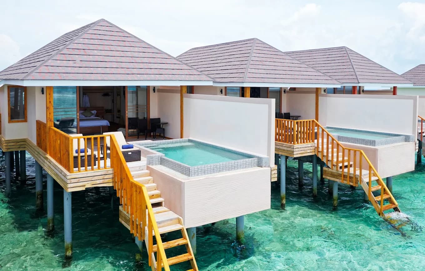 Brennia Kottefaru – 4N Best Maldives Tour Package from Delhi