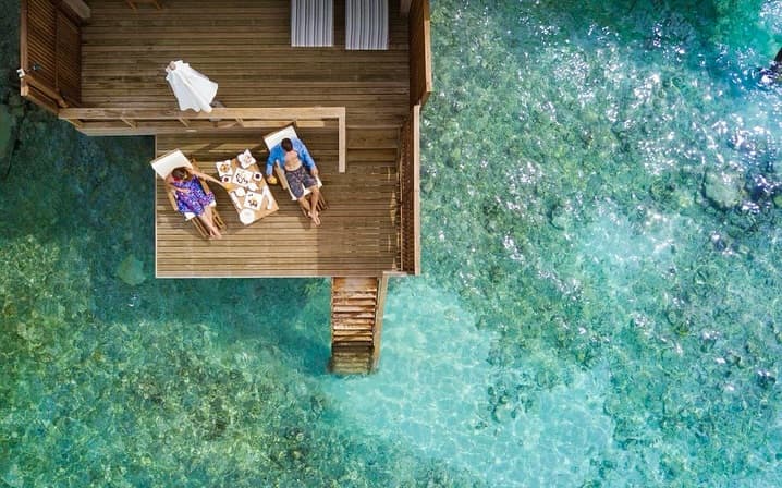 Reethi Faru Maldives Tour Package from Delhi – 3 Nights Split Stay