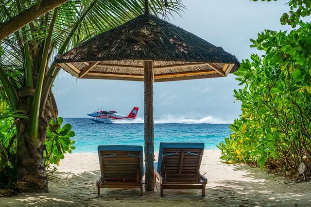 4N Reethi Faru Maldives Tour Package for Couple from Delhi