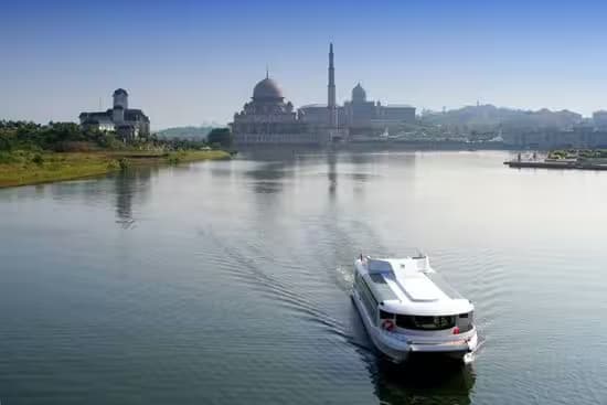 Putrajaya Cruise