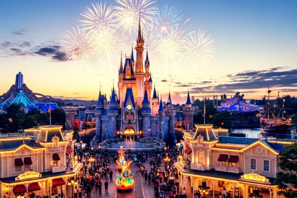 Tokyo DisneySea or Disneyland