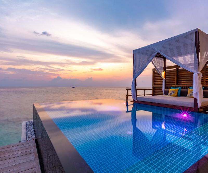 3N Sunset Ocean Pool Villa