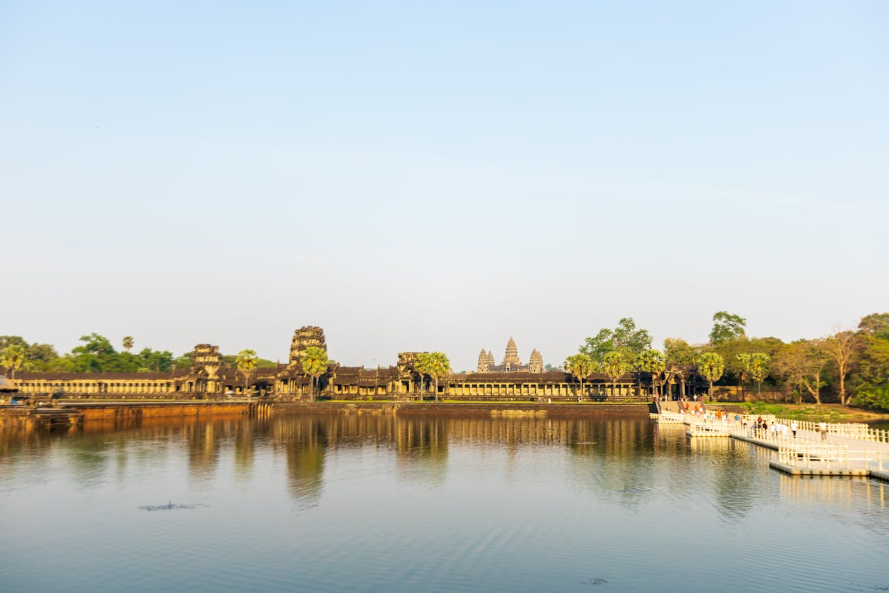 Classic Cambodia Tour Package with 4N across Siem Reap & Phnom Penh