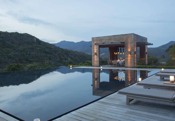 9-Night Vietnam Family Vacation from Pune – Boats, Beaches & Bridges