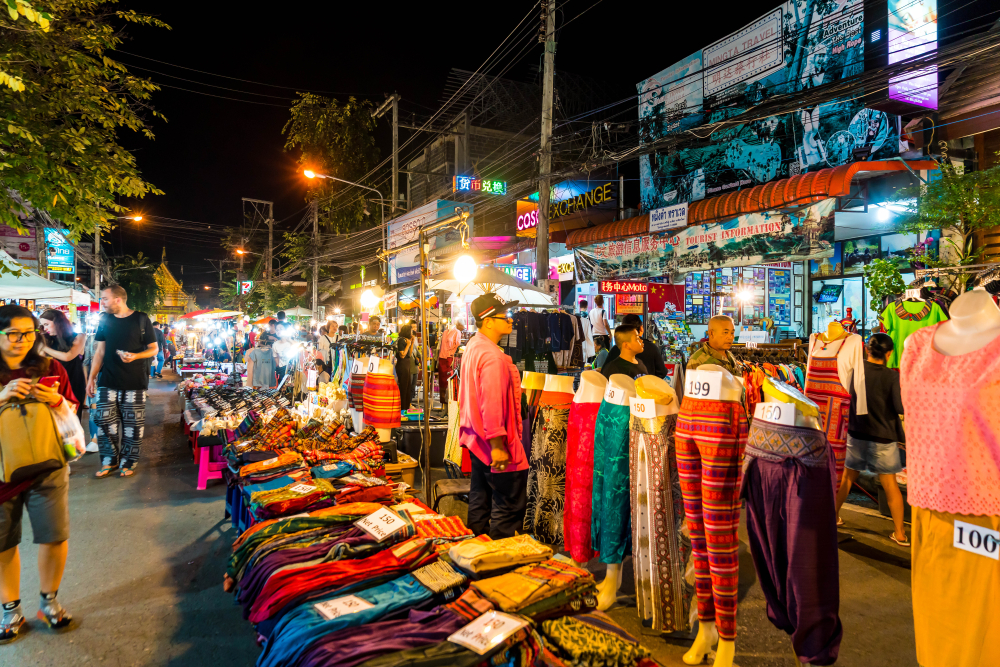 Sunday night market at Chiang Mai