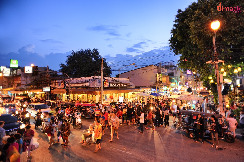 6 Best Night Markets in Chiang Mai - Dimaak