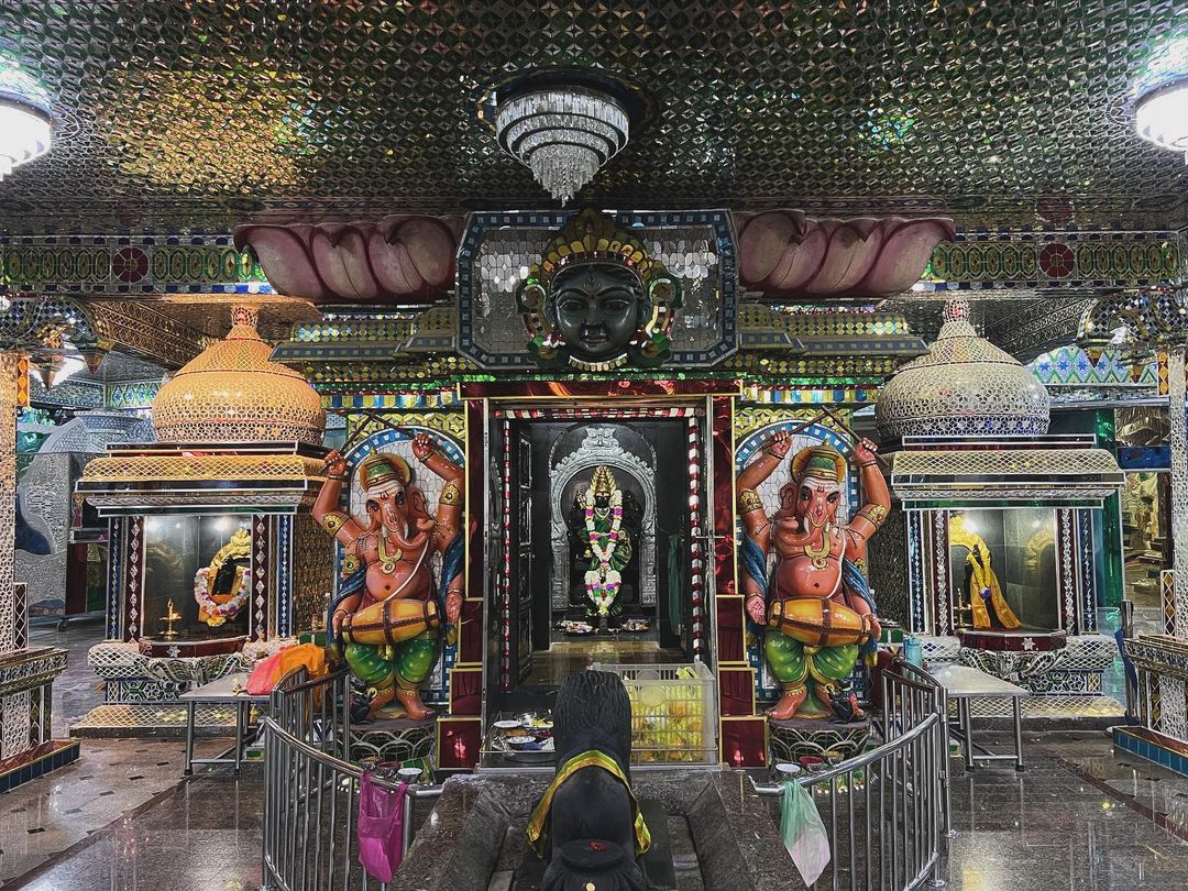 Arulmigu sri rajakaliamman glass temple