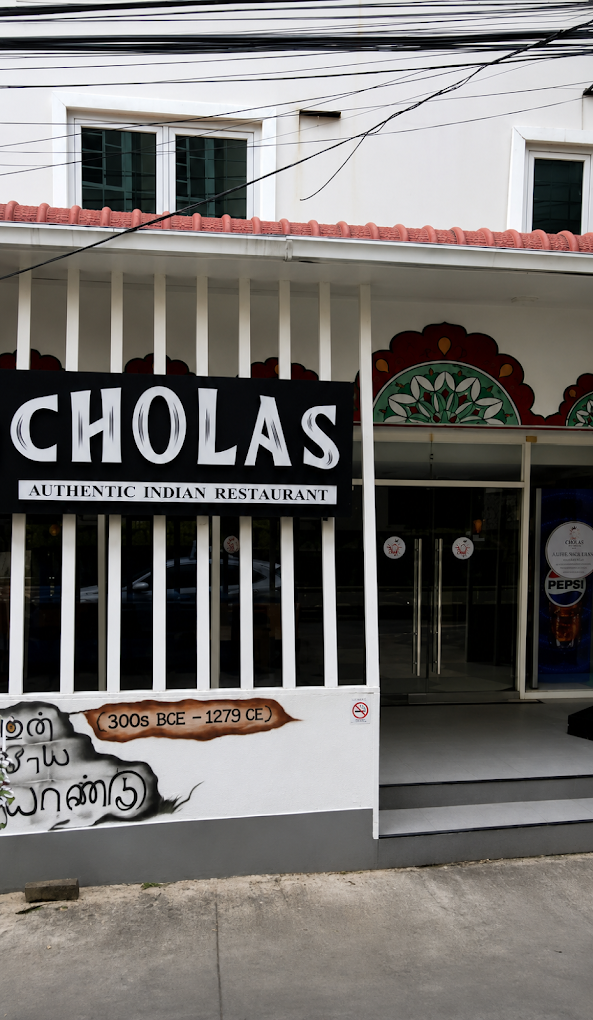 Cholas Authentic Indian Restaurant