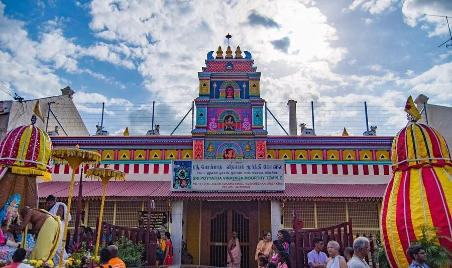 Sri Poyatha Moorthi