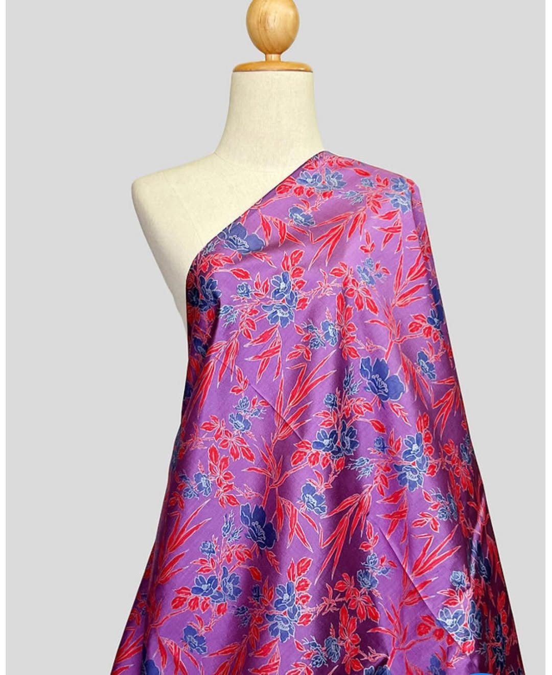 Thai silk one of the best things to buy in Bangkok for Indians