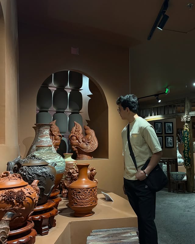 Bat Trang Ceramics and Pottery