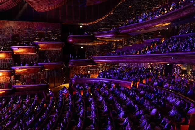 Dubai Opera