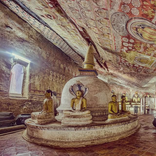 Dambulla Cave Temples