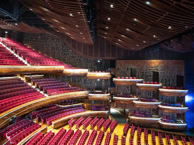 Dubai Opera
