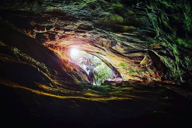 Ella Caves