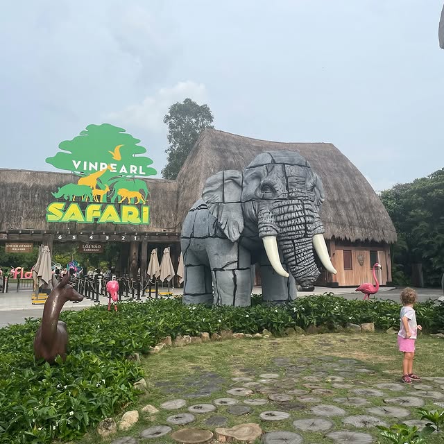 Vinpearl Safari