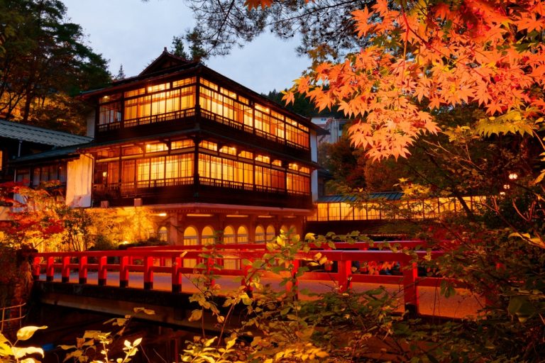 Best Area to Stay in Osaka