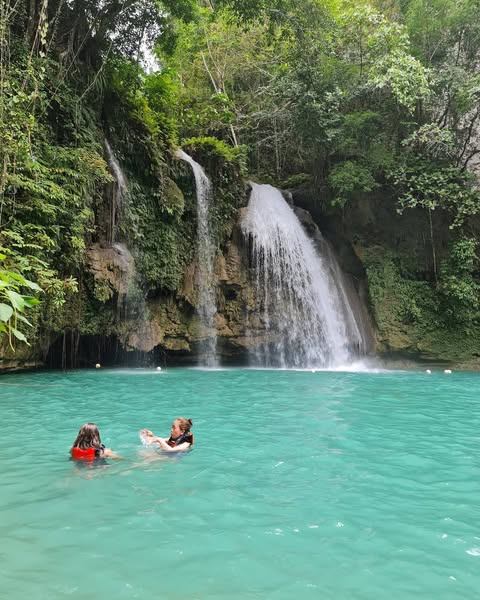 Kawasan Falls