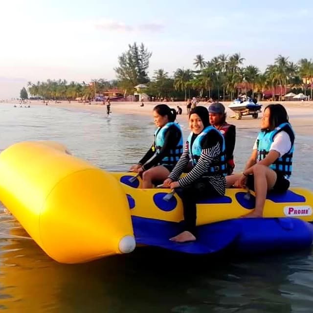 Banana Boat Rides
