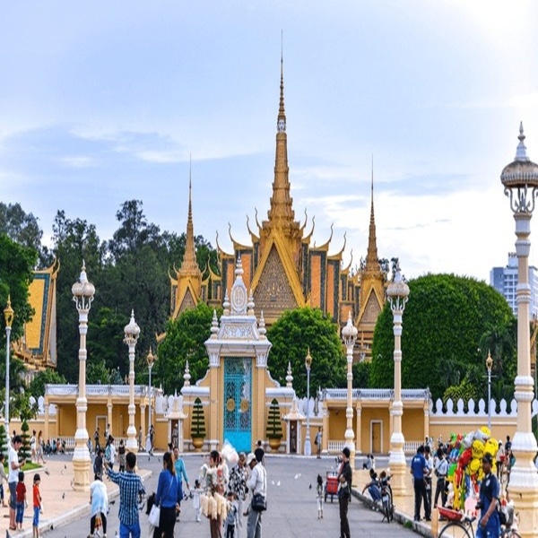 Best Places to Visit in Phnom Penh