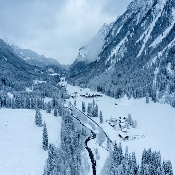 Places to visit outside india in December​