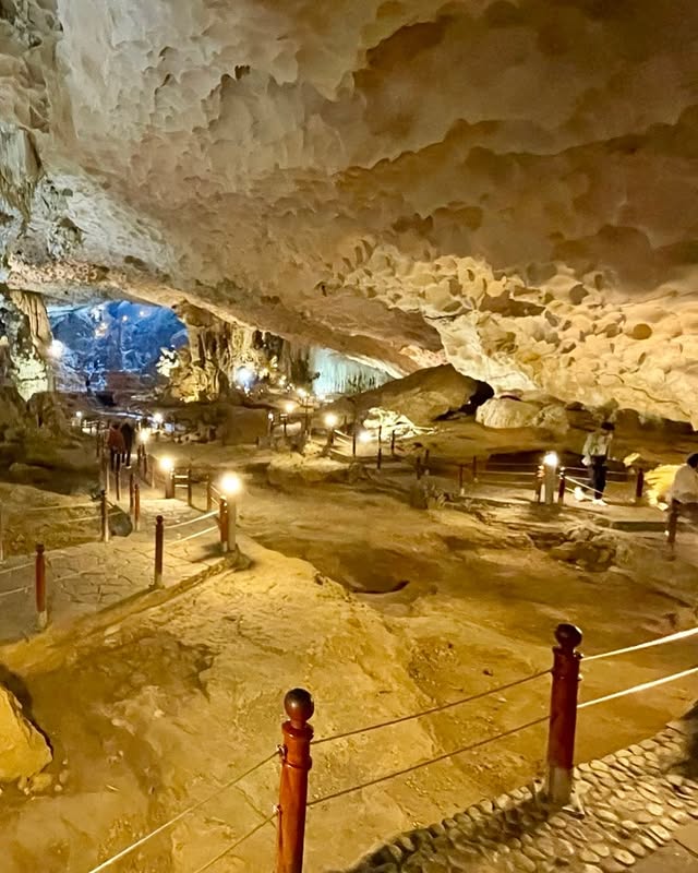 Sung Sot Cave