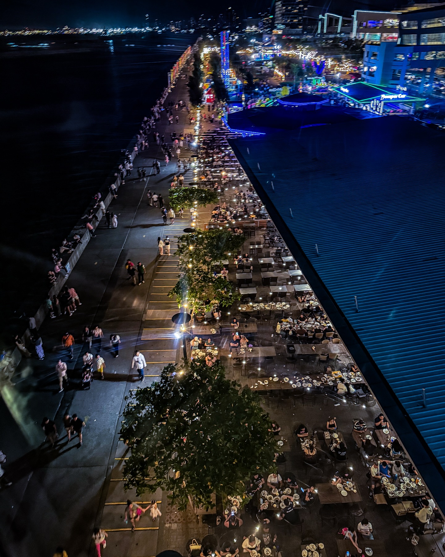 Manila Baywalk